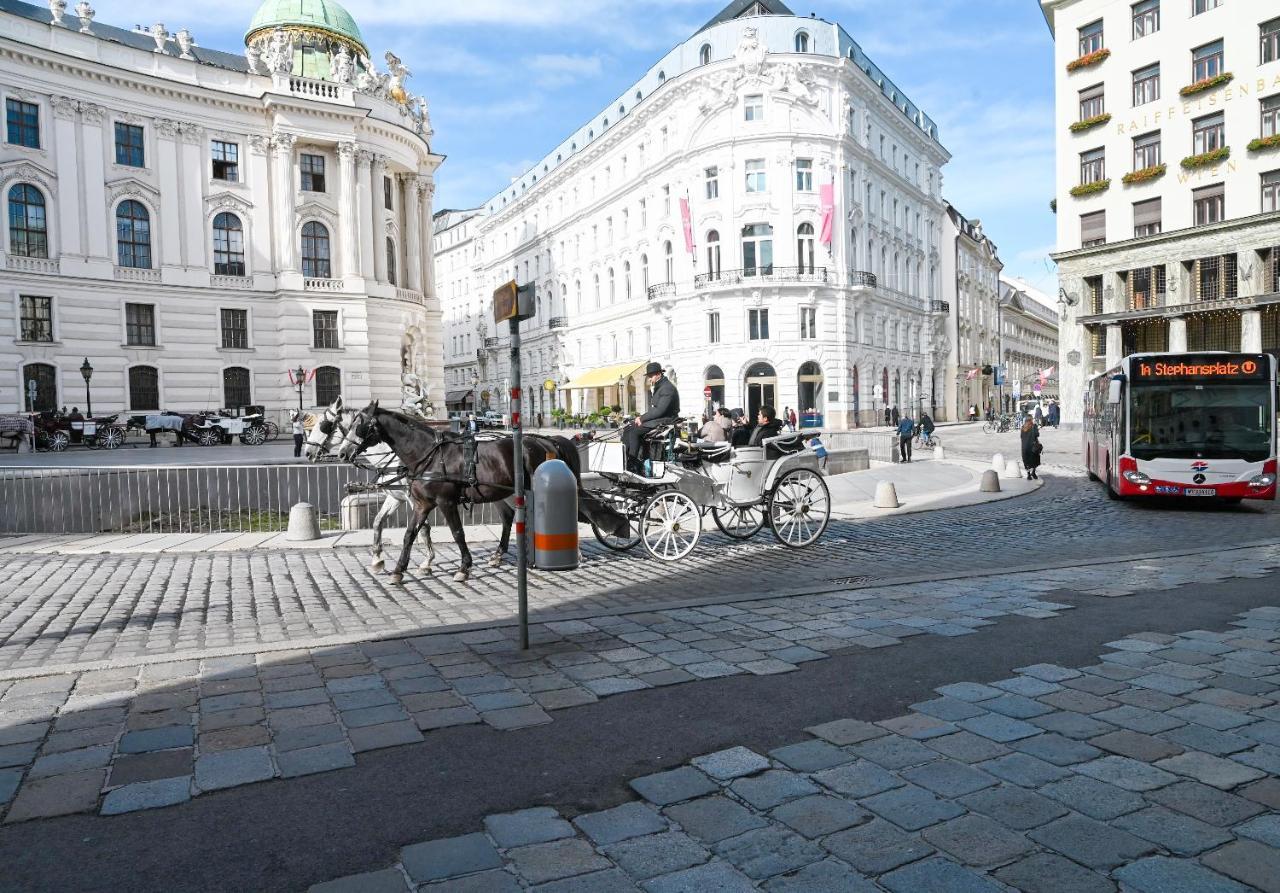 Highlight Apartment Hofburg Vienna Luaran gambar